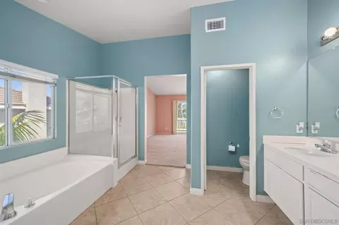 Bath - 1020 Cima Dr, San Marcos, CA 92078 photo 3 of 4