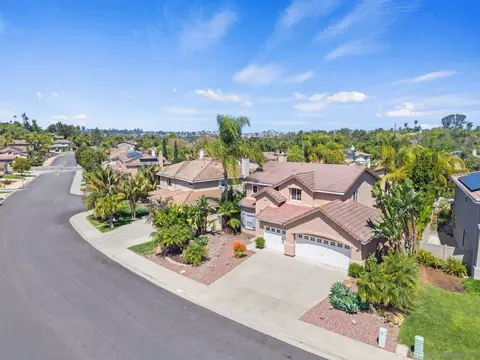 View/Area - 1020 Cima Dr, San Marcos, CA 92078 photo 17 of 18
