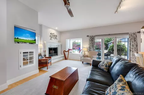 Living - 13238 Beechtree St, Lakeside, CA 92040 photo 6 of 6