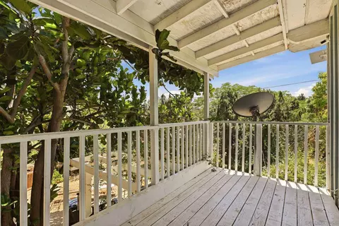 Exterior - 395 San Roque, Escondido, CA 92025 photo 3 of 11
