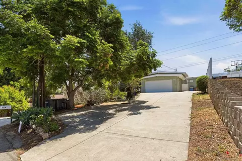 Exterior - 395 San Roque, Escondido, CA 92025 photo 4 of 11