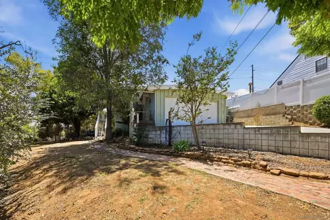 Exterior - 395 San Roque, Escondido, CA 92025 photo 5 of 11