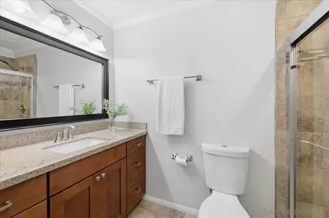 Bath - 10709 Lisa Meadows Dr UNIT B, Santee, CA 92071 photo 1 of 3