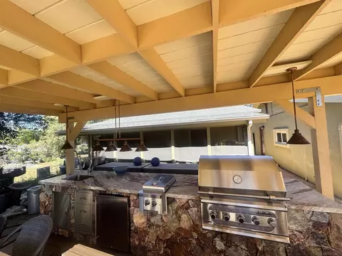 Kitchen - 877 Montview Dr, Escondido, CA 92025 photo 6 of 6