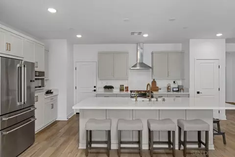 Kitchen - 712 Meadowood St, Fallbrook, CA 92028 photo 2 of 5