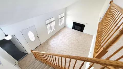 Living - 13944 Arbolitos, Poway, CA 92064 photo 4 of 4