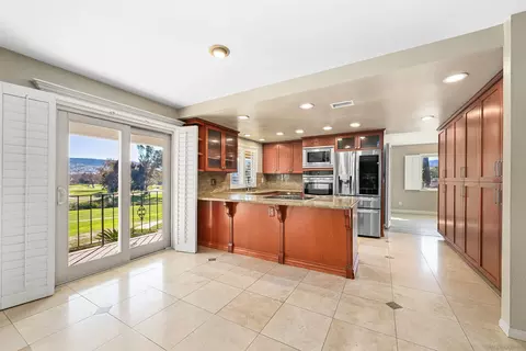Kitchen - 9219 Inverness Rd, Santee, CA 92071 photo 4 of 5