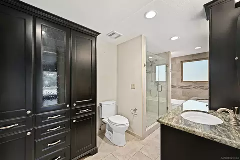Bath - 9219 Inverness Rd, Santee, CA 92071 photo 2 of 6