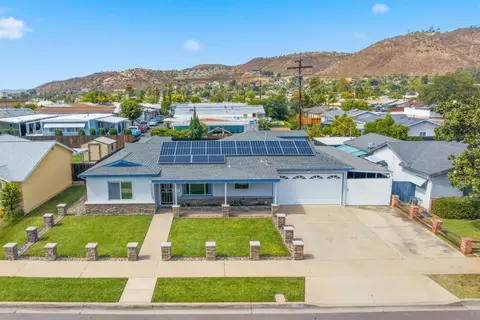 View/Area - 936 Spinel Ave, El Cajon, CA 92021 photo 2 of 8