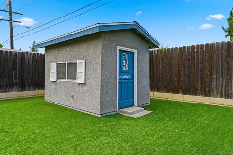 Exterior - 936 Spinel Ave, El Cajon, CA 92021 photo 13 of 15