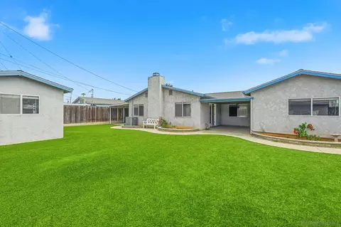 Exterior - 936 Spinel Ave, El Cajon, CA 92021 photo 11 of 15