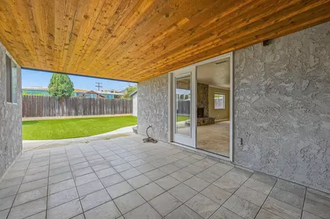 Exterior - 936 Spinel Ave, El Cajon, CA 92021 photo 5 of 15