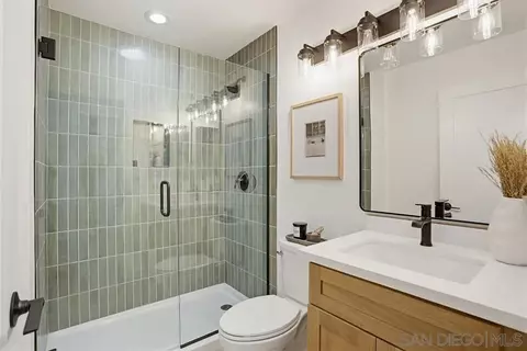 Bath - 1730 Pleasantdale Dr, Encinitas, CA 92024 photo 1 of 3