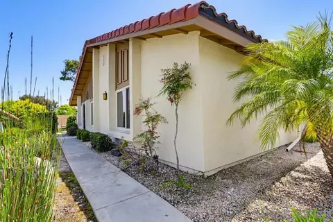 Exterior - 1730 Pleasantdale Dr, Encinitas, CA 92024 photo 2 of 4