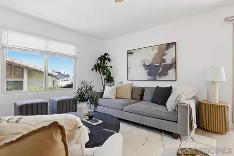 Living - 1730 Pleasantdale Dr, Encinitas, CA 92024 photo 2 of 2