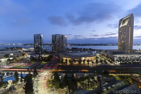 555 Front St #1803, San Diego, CA 92101