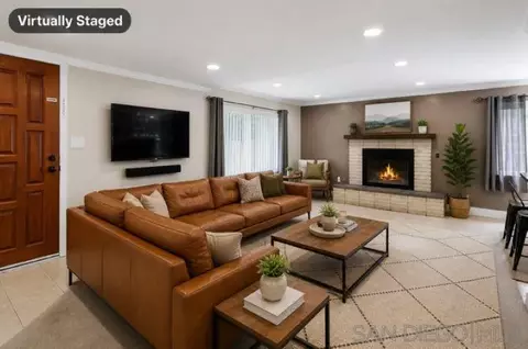 9026 Lemon St, Spring Valley, CA 91977 photo 4