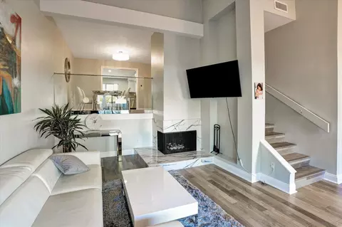 6786 Caminito Del Greco, San Diego, CA 92120