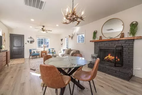 579 Vista Ln, Big Bear Lake, CA 92315