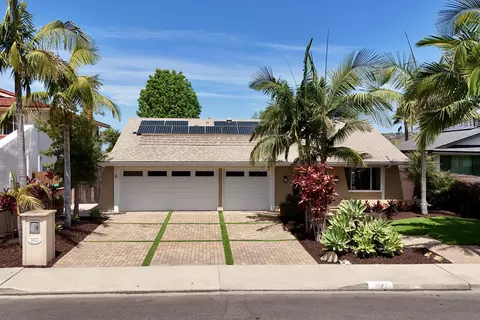3022 Azahar Ct, Carlsbad, CA 92009