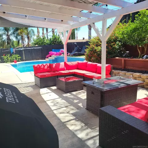 Exterior - 10252 Santana St, Santee, CA 92071 photo 6 of 10