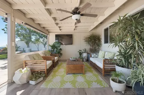 9935 Bonnie Vista Dr, La Mesa, CA 91941