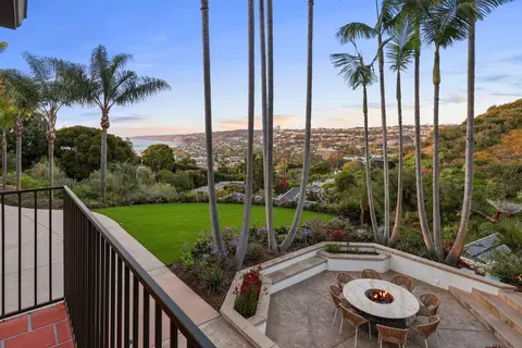 Exterior - 2065 Soledad Ave, La Jolla, CA 92037 photo 9 of 16