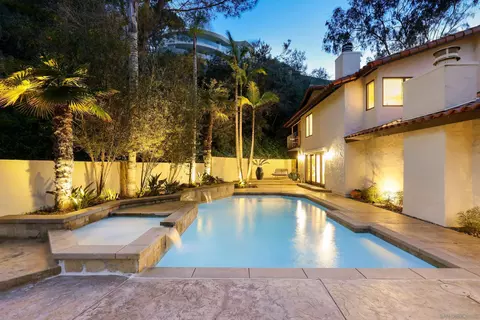 Exterior - 2065 Soledad Ave, La Jolla, CA 92037 photo 7 of 16