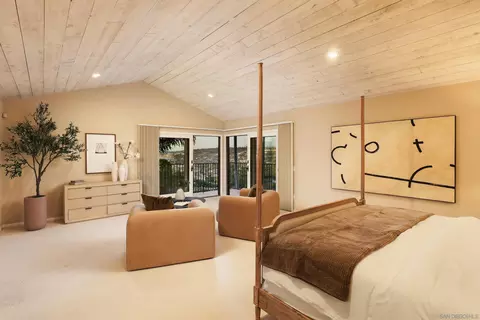 Bedroom - 2065 Soledad Ave, La Jolla, CA 92037 photo 4 of 5