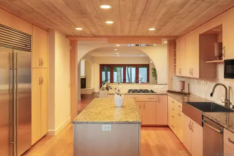 Kitchen - 2065 Soledad Ave, La Jolla, CA 92037 photo 1 of 3