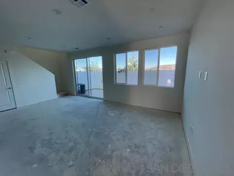 Living - 7714 Jasmine Ct, Santee, CA 92071 photo 1 of 2