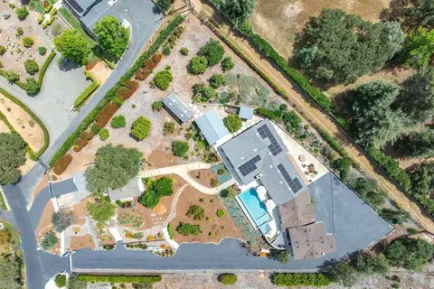 View/Area - 460 Rancho Camino, Fallbrook, CA 92028 photo 1 of 1