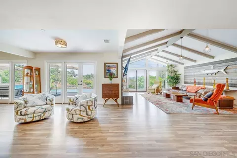 Living - 460 Rancho Camino, Fallbrook, CA 92028 photo 1 of 5