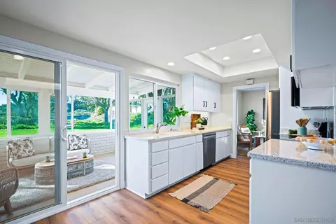 831 Santa Rosita, Solana Beach, CA 92075
