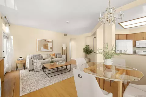 7275 Calabria Ct #70, San Diego, CA 92122