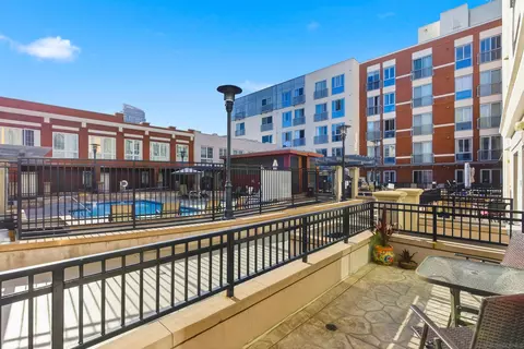 450 J St #3041, San Diego, CA 92101