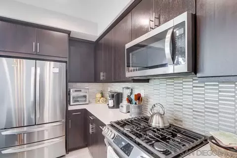 Kitchen - 2092 Tango Loop #2, Chula Vista, CA 91915 photo 3 of 4