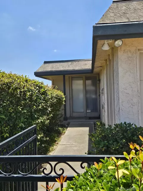 6993 Caminito Curva, San Diego, CA 92119