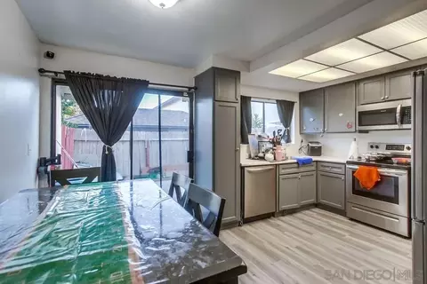 Kitchen - 3433 Los Mochis Way, Oceanside, CA 92056 photo 1 of 5