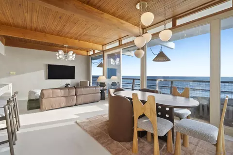 Dining - 430 Moonlight Ln, Encinitas, CA 92024 photo 2 of 2