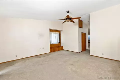 Living - 17648 Valle Verde Rd, Poway, CA 92064 photo 6 of 7