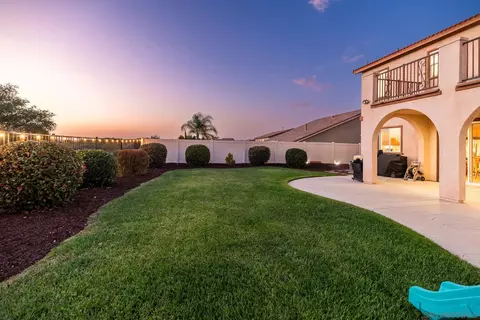 Exterior - 44297 Marcelina Ct, Temecula, CA 92592 photo 7 of 7