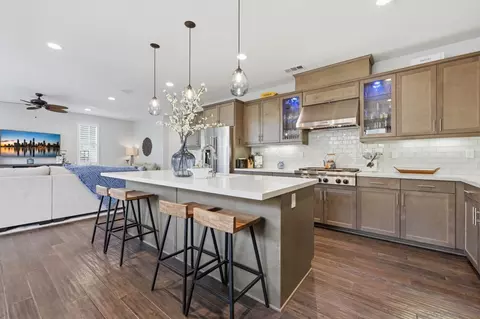 Kitchen - 676 Manzanita Ln, Encinitas, CA 92024 photo 1 of 6