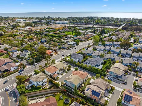 View/Area - 676 Manzanita Ln, Encinitas, CA 92024 photo 5 of 10