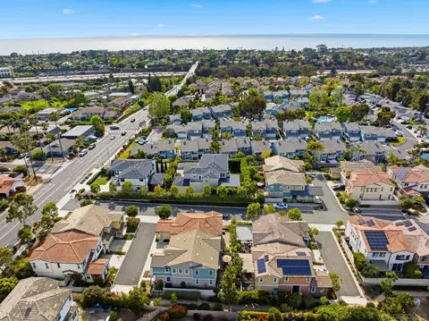 View/Area - 676 Manzanita Ln, Encinitas, CA 92024 photo 4 of 10