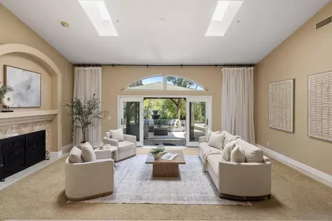 Living - 14998 Budwin Ln, Poway, CA 92064 photo 1 of 5