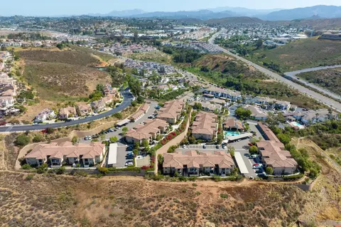 View/Area - 2708 Lake Pointe #209, Spring Valley, CA 91977 photo 3 of 13