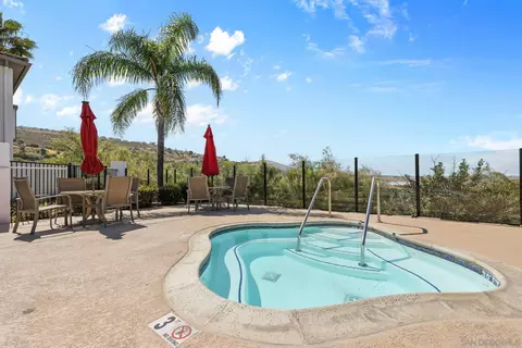 Exterior - 2708 Lake Pointe #209, Spring Valley, CA 91977 photo 6 of 16