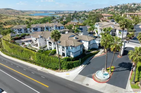 View/Area - 2708 Lake Pointe #209, Spring Valley, CA 91977 photo 1 of 13