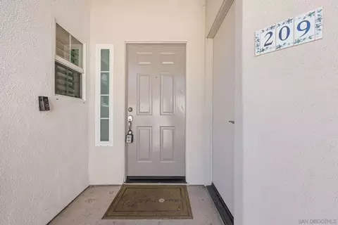Entry Way - 2708 Lake Pointe #209, Spring Valley, CA 91977 photo 2 of 3